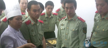 軍地兩用人才培訓花絮(圖19)
